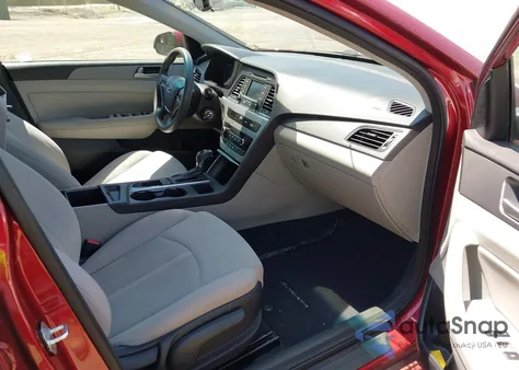 2015 Hyundai Sonata Se from USA, damaged, VIN 5NPE24AF8FH232741